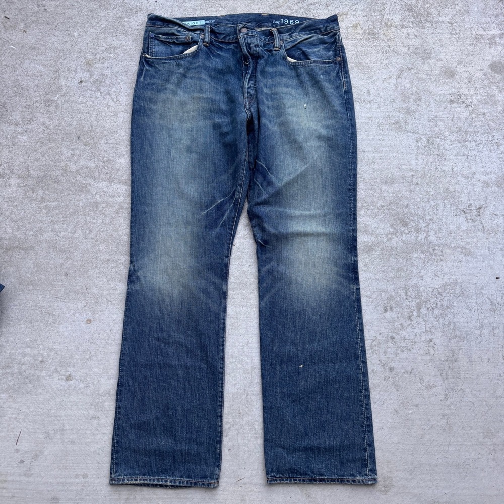 Gap 1969 Mens Straight Leg Jeans 38x32 Medium Wash Blue Button Fly Denim